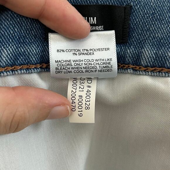 Express Slim Super High Waisted Jeans NWT Women's Sz 18S Light Wash Raw Hem - Picture 9 of 10